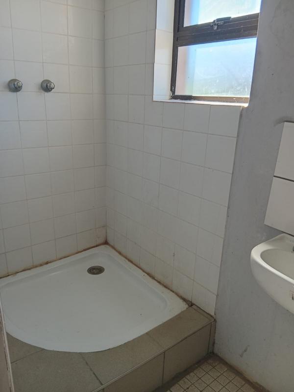 To Let commercial Property for Rent in Grahamstown Eastern Cape